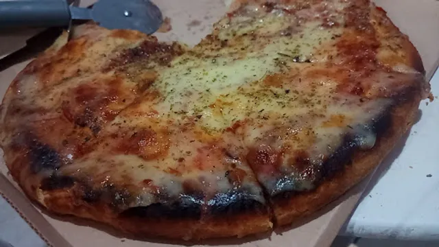 BIG PIZZA (Pedernera, Flores)