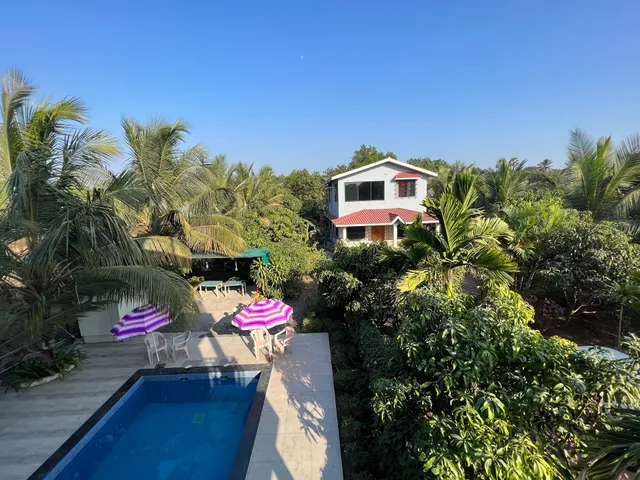 iIRA Stays: Management company