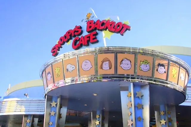 Snoopy's Backlot Cafe
