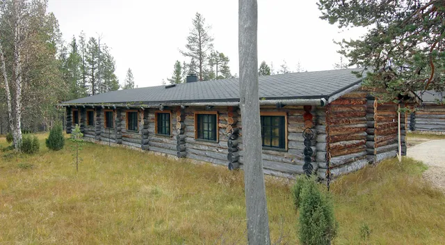 Kuukkeli Log Houses Porakka Inn