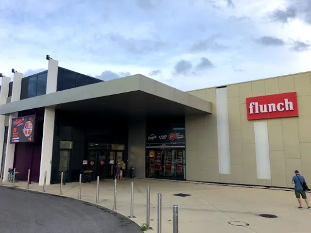 FLUNCH CAFE LE PONTET