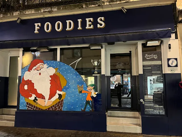 Foodies Dijon Restaurant