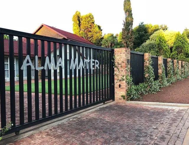 Alma Mater Guesthouse