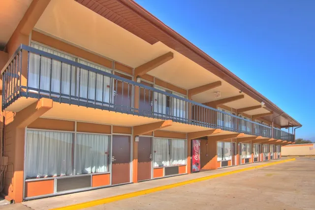 Hotel Bel-Air Orlando near Florida Mall