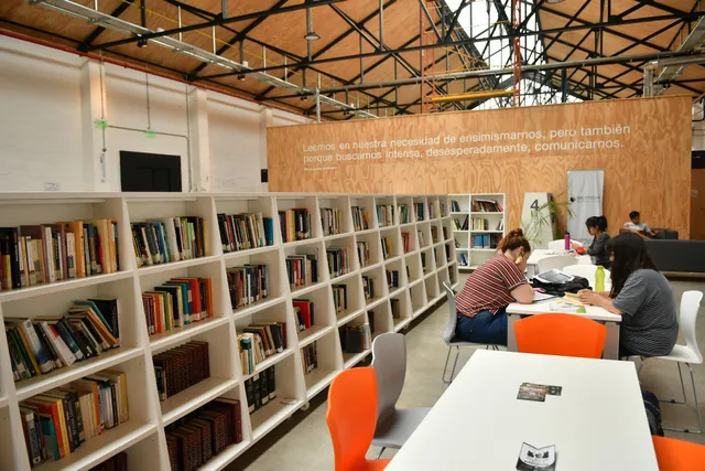 Public Library Parque de la Estación