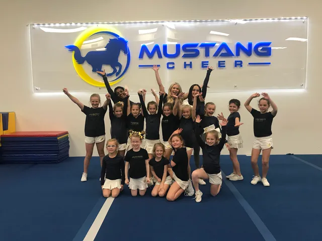 Mustang Cheer