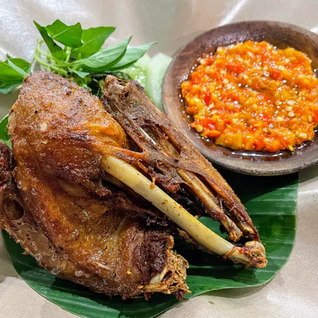 Bebek Goreng H. Slamet (Asli) Kartosuro