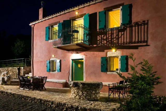 Iconicvillaskefalonia