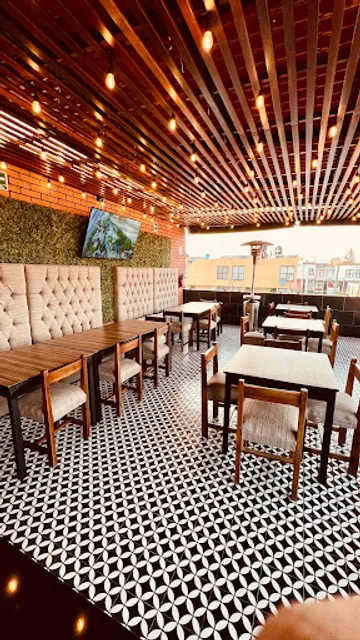 Terraza Sazón Urbano