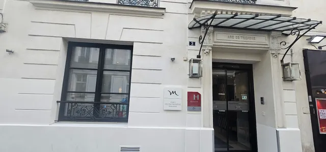 Hôtel Mercure Paris Arc de Triomphe Wagram