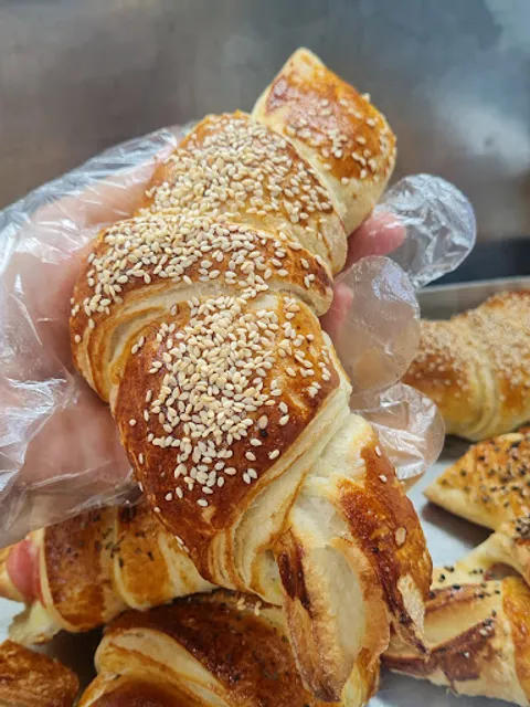 Padaria e Confeitaria Xuá