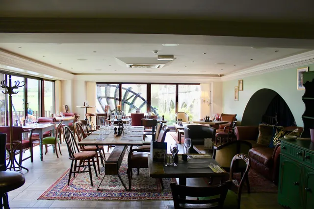 Il Mulino Restaurant & Bar