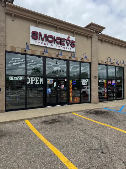 Smokey’s Smoke & Smoothie