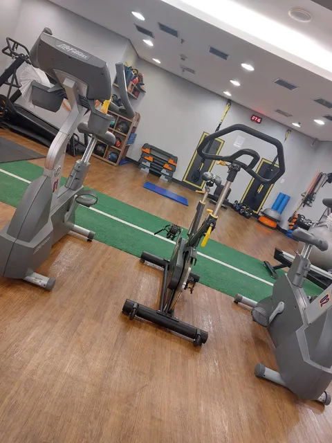 Academy Fitness Station