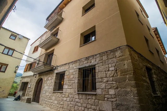 Cal Negret Rural Apartments