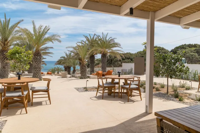 Golden Milos Beach House by Domotel