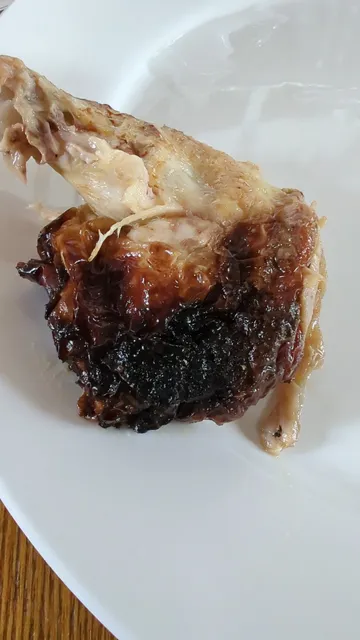 Chris' BBQ and Grill