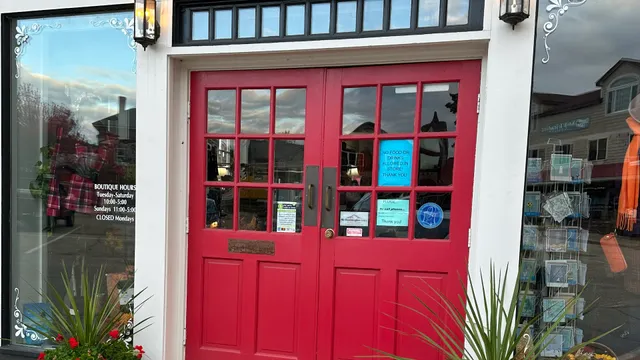 It's My Girlfriends Boutique Consignment LLC