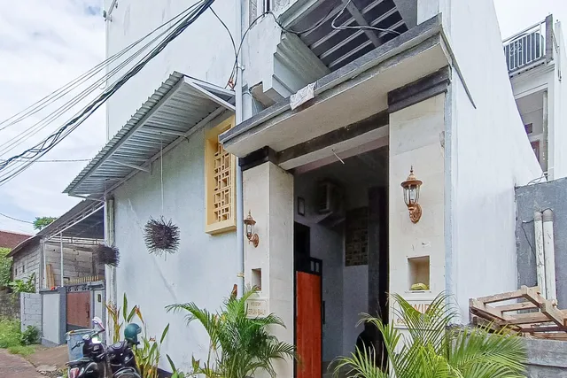 Widi Guesthouse Jimbaran
