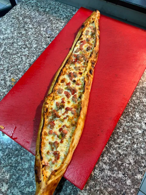 Usta Karadeniz Pide ve Pizza Sefaköy