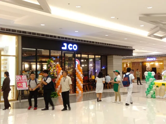 J.CO Donuts & Coffee - SM City Fairview