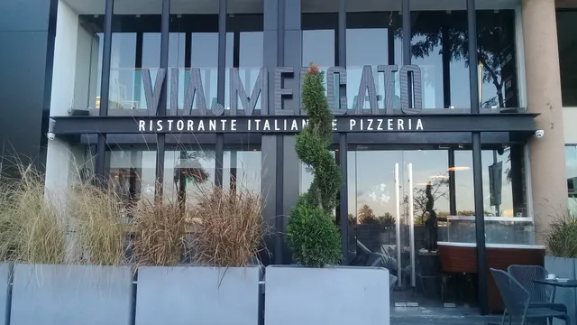 Restaurant Via Mercato Lac 2