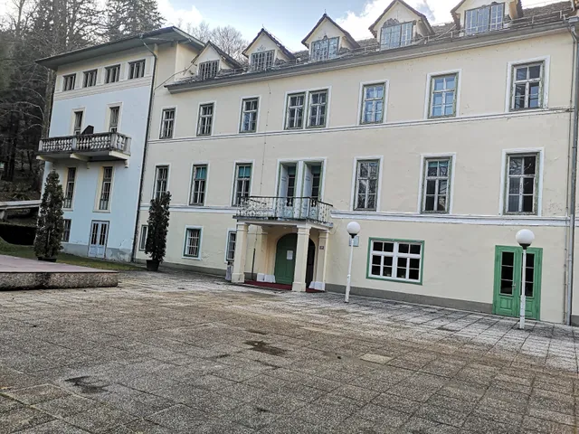 Terme Dobrna, Termalno zdravilišče d.d. poslovna enota hotel park
