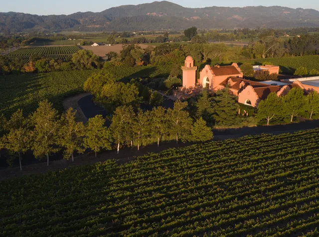 Groth Vineyards & Winery