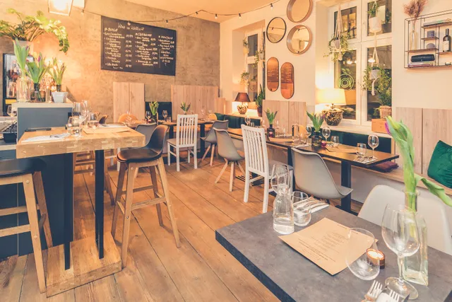 Lokalna Wino - kuchnia i przyjaciele