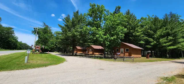 Methner's High Bridge Cabins
