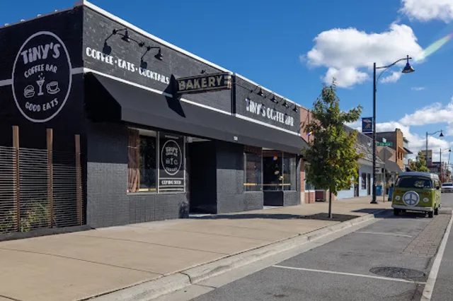 Tiny's Coffee Bar