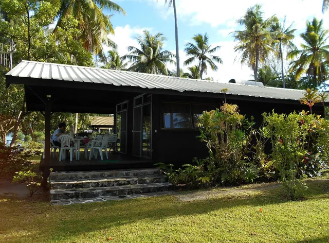 Sunset Beach Raiatea