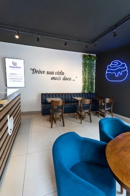 Bakebun Cinnamon Roll Cookies e Café Especial Bela Vista