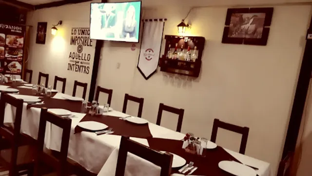 Escribanos Bar Grill