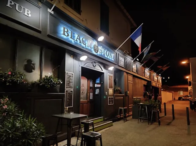 Pub Le Black Stone