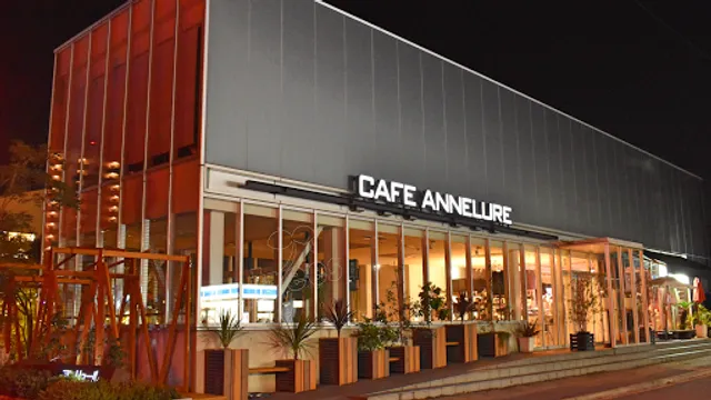 Cafe Annelure