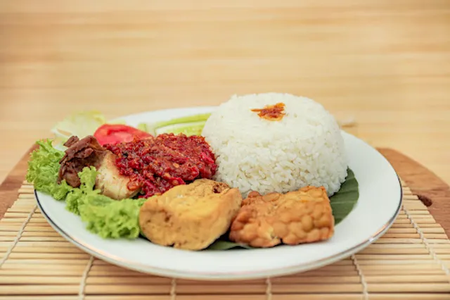 Gado - gado Kuliner tata family