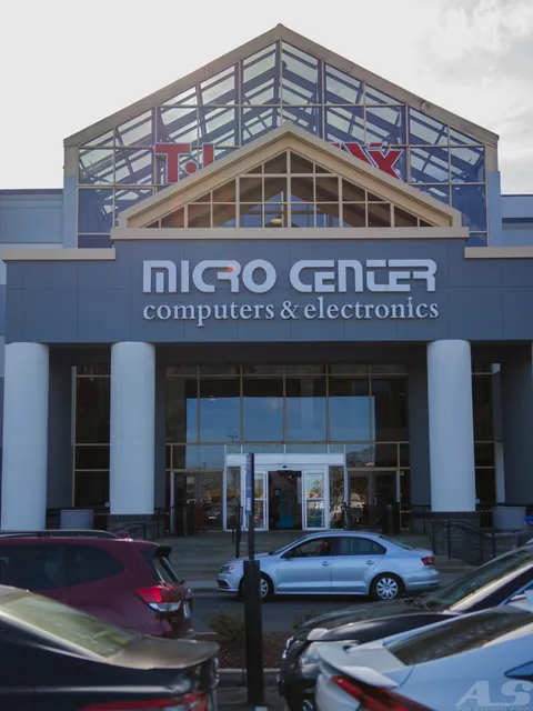 Micro Center