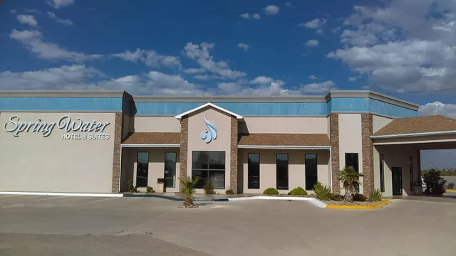 Spring Water Hotel & Suites