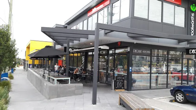 Degani Restaurant and Cafe