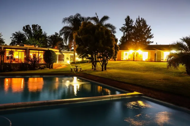 Newcastle Country Lodge