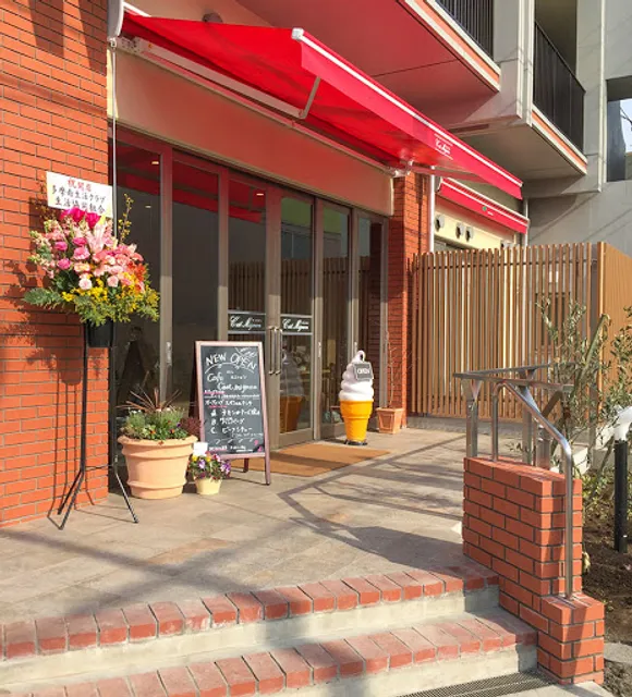 カフェ セミニョン