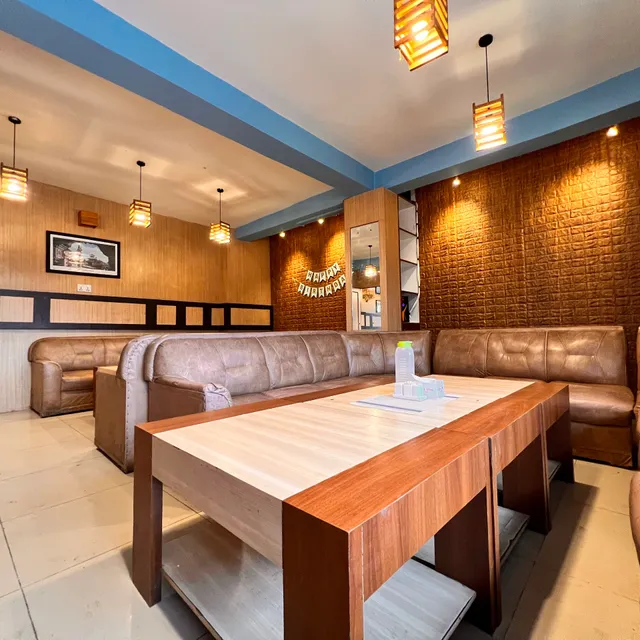 Triple Crown Restaurant and coffee bar Dhulikhel