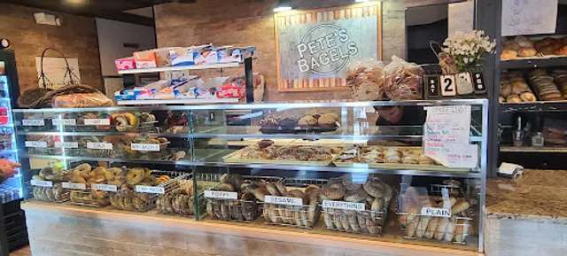 Pete's Bagels and Brunch Eastport
