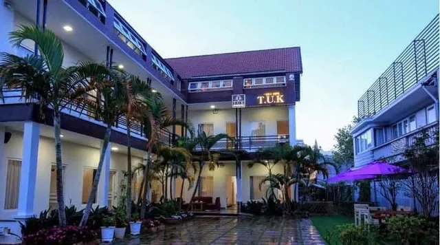 T.U.K Villa & Hotel