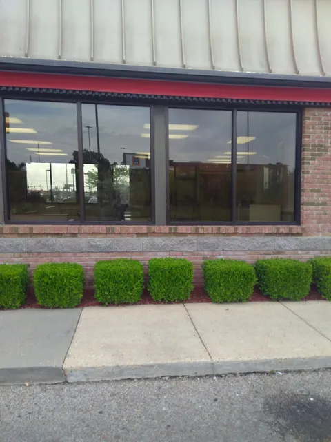 West Pointe Shopping Center