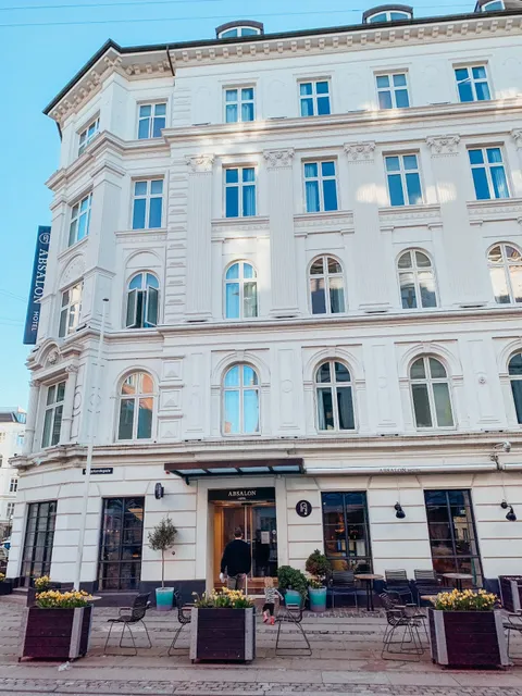 Absalon Hotel