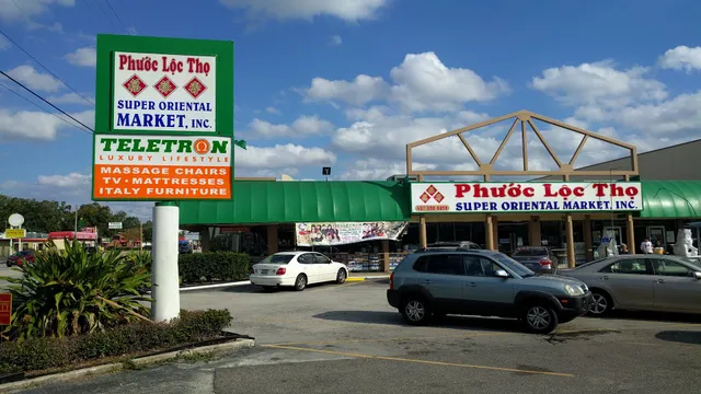 Super Oriental Market