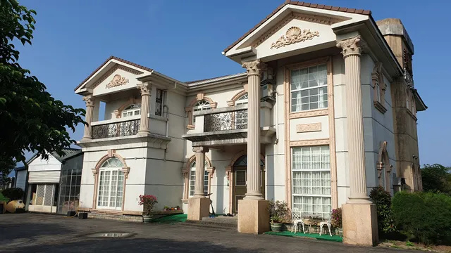 宜蘭民宿-美麗蓮夢露渡假莊園｜寵物友善｜親子友善 | 溜滑梯｜150吋投影