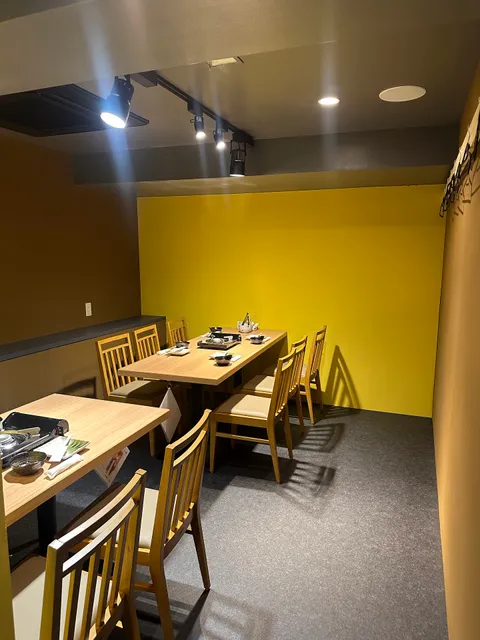 Shabu-Shabu, Sukiyaki, Crab All-You-Can-Eat Wagyu Beef, Pork, and Crab Shinsaibashi Station Front Store